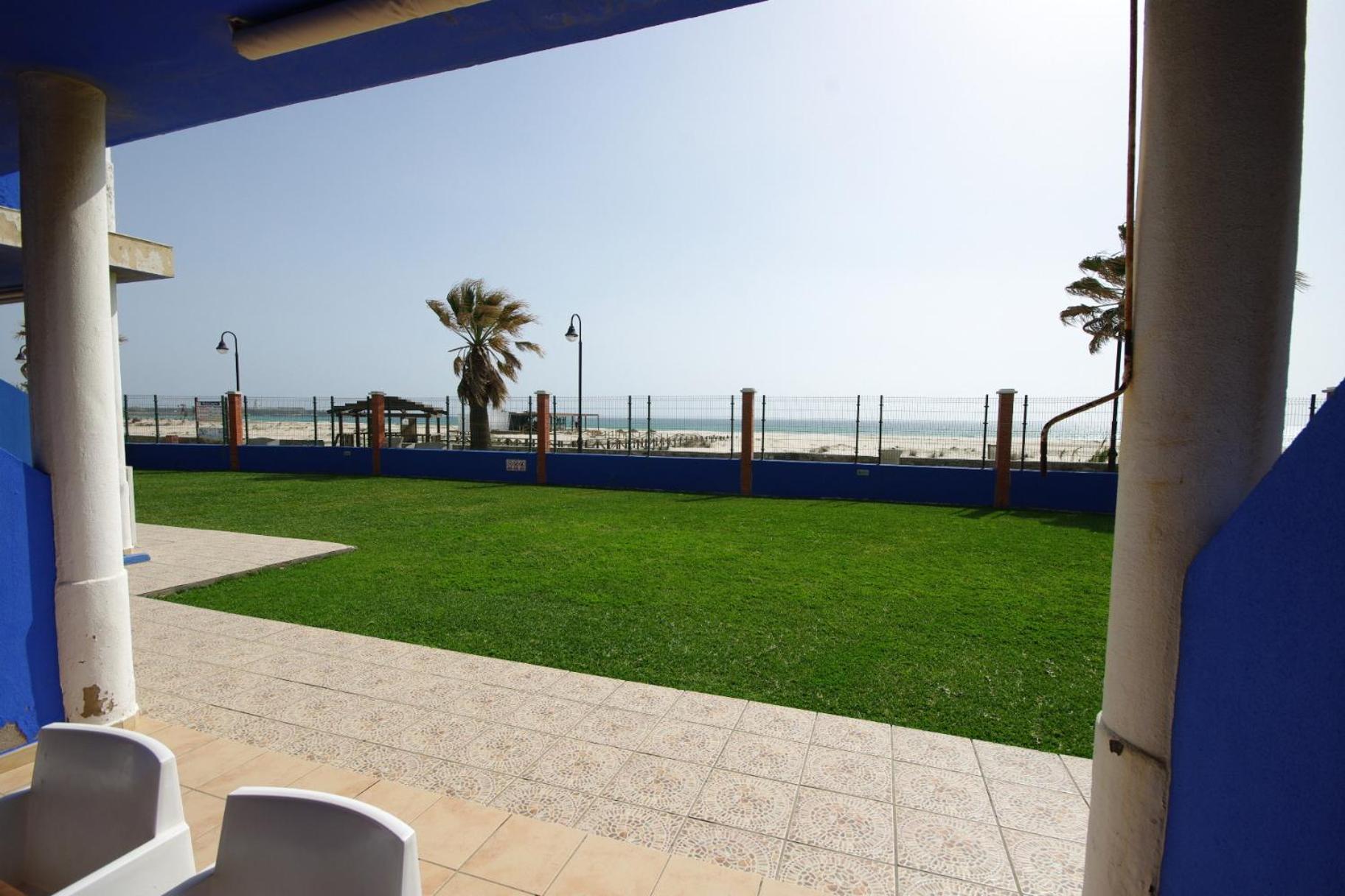 Livingtarifa- Apartamento Tucan Exterior photo